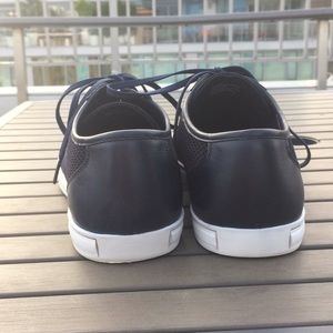 Kenneth Cole Shoes - Kenneth Cole Blue Mixed Platform Sneaker - Size 11 Kenneth Cole Shoes - Kenneth Cole Blue Mixed Platform Sneaker - Size 11